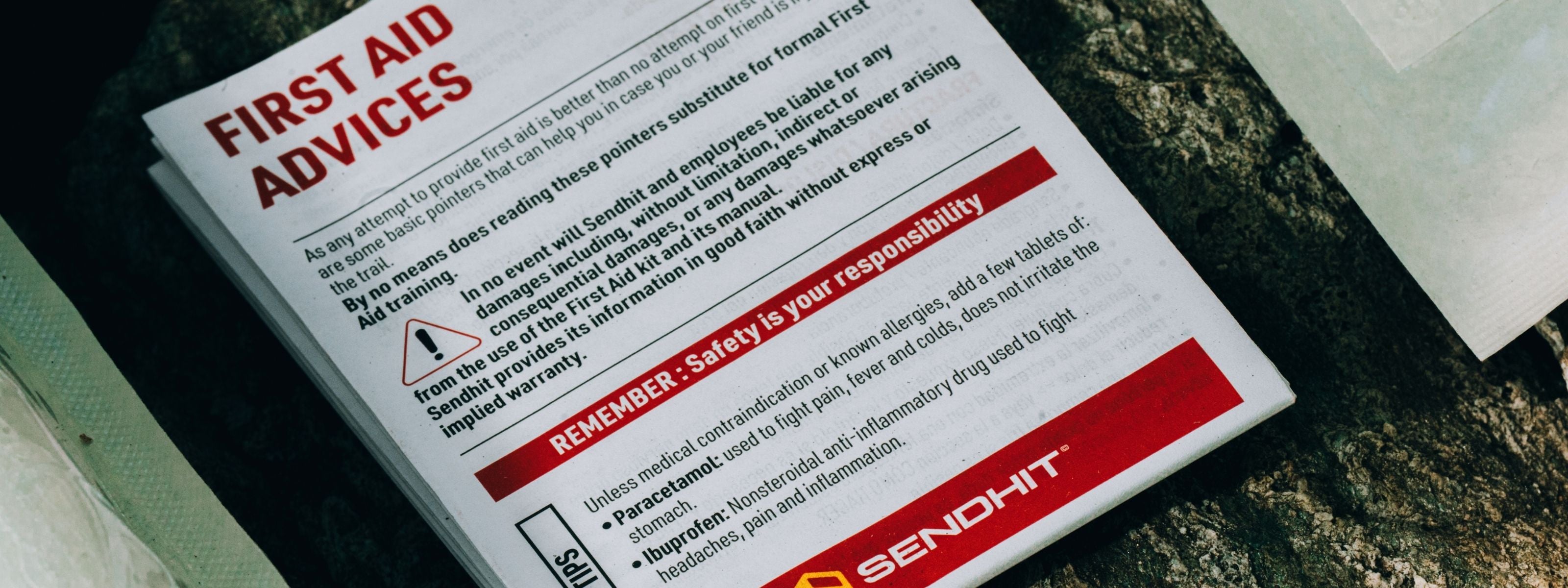 FIRST AIR ADVICES SENDHIT FIRST AID KIT