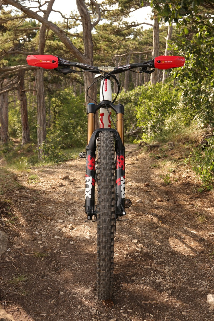 NOCK V2 MTB HANDGUARDS - RED